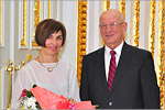 Yuriy Berg and Tatyana Gerasimenko— Head of Geography and Regional Studies Department.     [150 Kb]