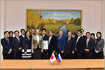 Delegation from Ehime Prefecture in OSU.     [130 Kb]