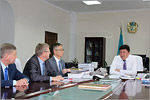 OSU delegation meeting with the ARSU rector prof. BaurzhanYerdembekov.     [146 Kb]